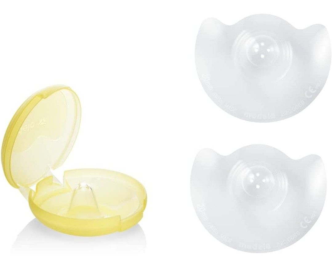 Haakaa Gen2 manual pump and Elvie Curve wearable manual pump with free