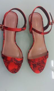 (Kategori: ) berada di . Dikirim oleh sari1001 (ID iklan 1199271785, Gambar 1). Deskripsi: .