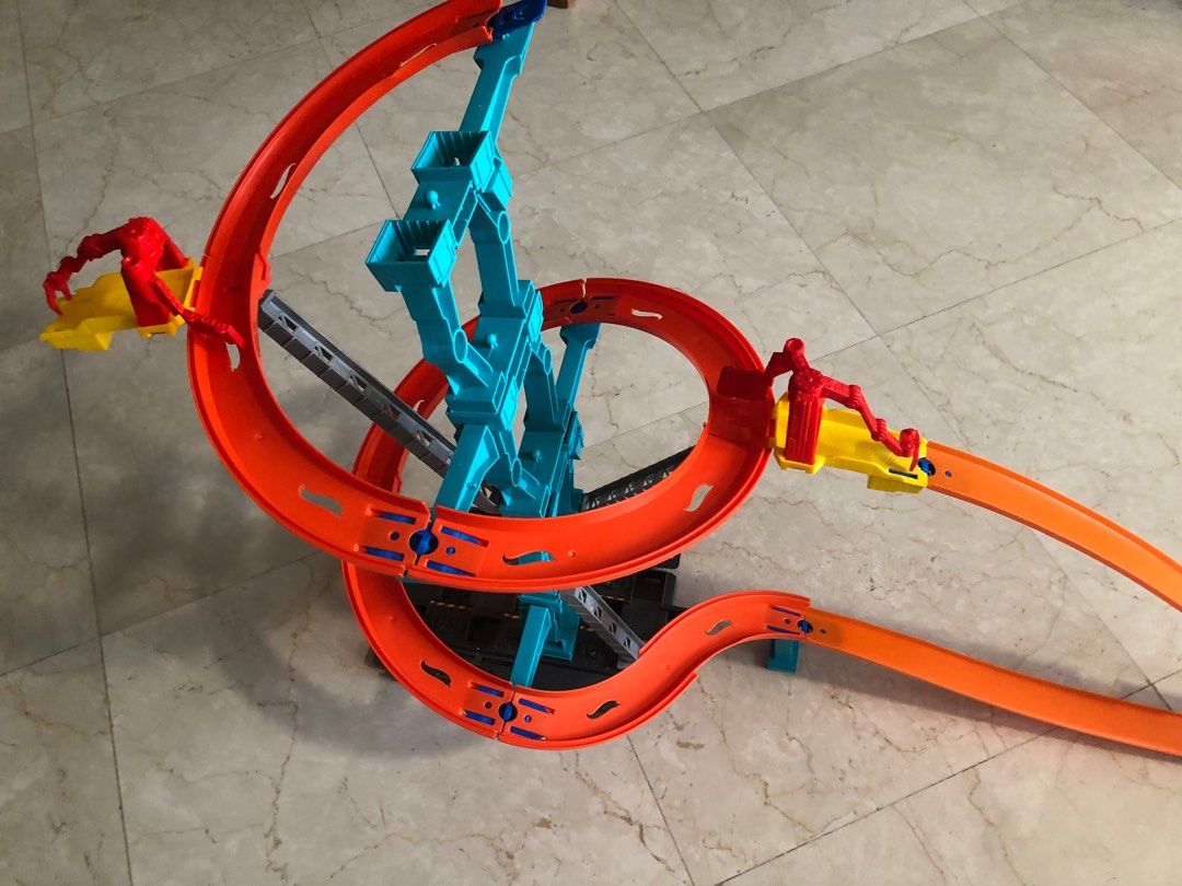 Hot wheels spiral sale stack up starter set
