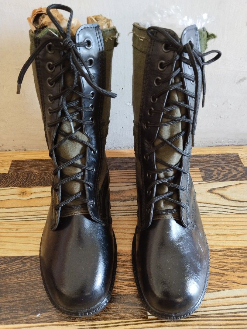 Vintage outlet jungle boots