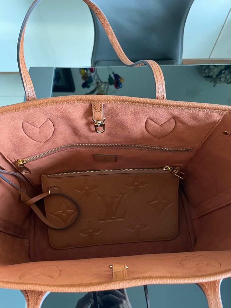 Louis Vuitton Neverfull MM in Cognac Brown cowhide leather, Luxury