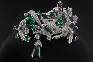 Luxury Sparkly Ox Brooch Design