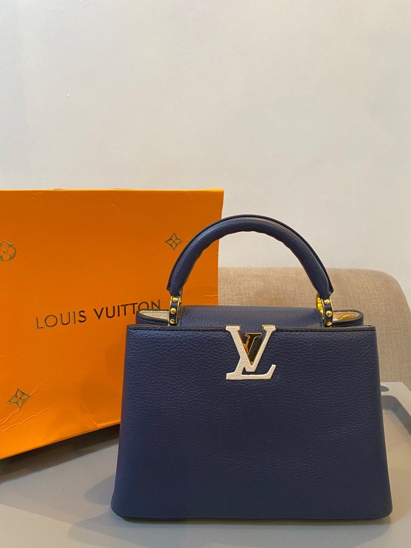 LOUIS VUITTON CAPUCINES BB REVIEW  5 Years Wear & Tear, What Fits