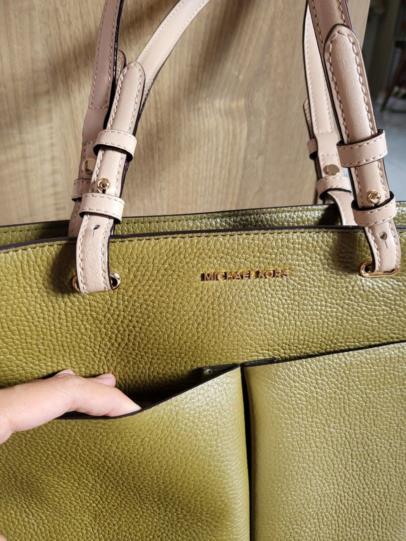 Michael michael kors bedford pebble leather pocket tote new arrivals