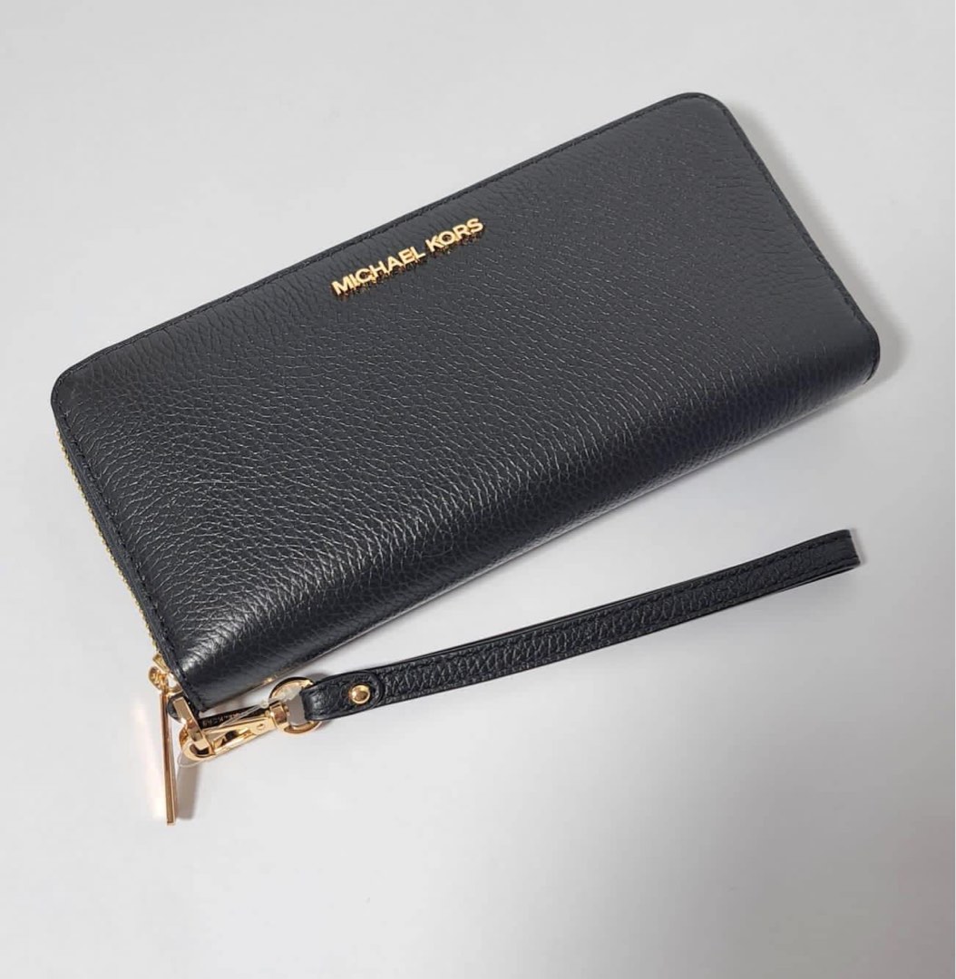 Michael kors large travel continental wallet Original, Women's Fashion
