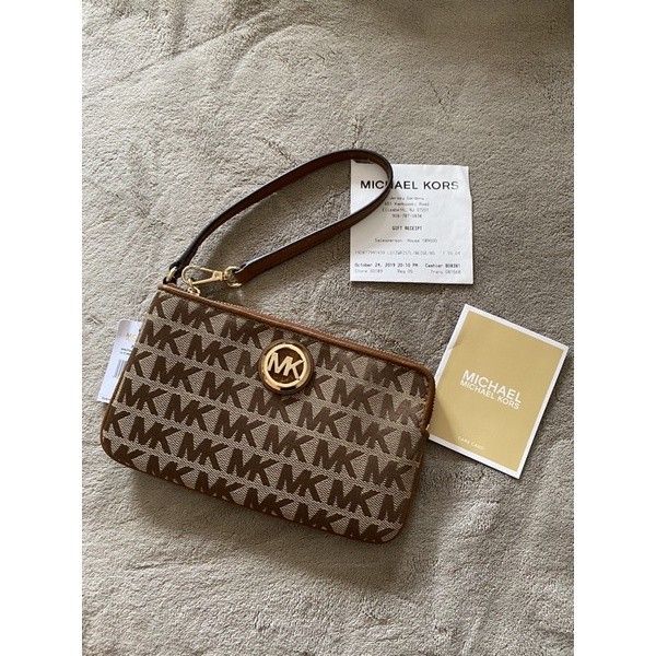 Michael kors wristlet on sale small