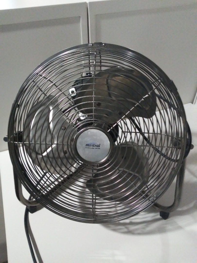 Mistral MPF12B Floor High Velocity Fan 12", TV & Home Appliances, Air