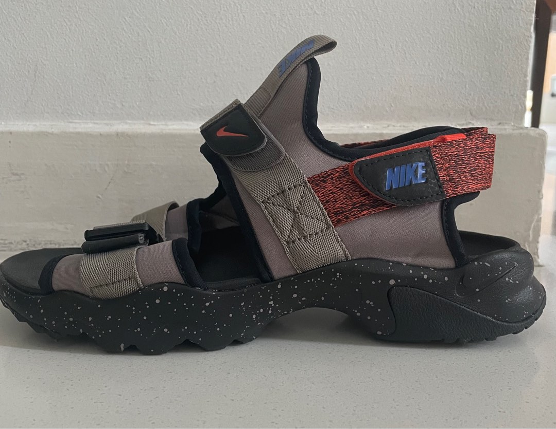 nike canyon slide
