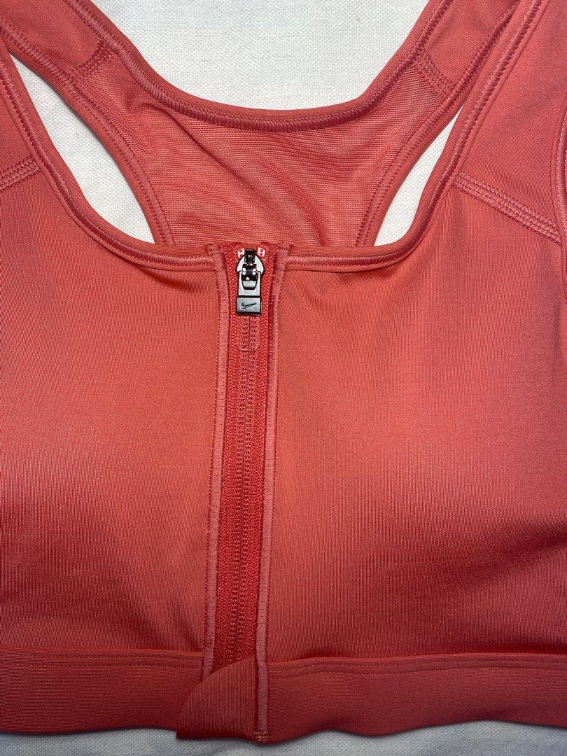 Nike Sports Bra Front Zip (Category: Activewear) located in Manila. Submitted by jessicaroy (Listing ID 1198903577, Image 3). Description: DM FOR SHOPEE LINK Nike padded sports bra Medium support Front zip ₱1,300 Available sizes: Green, Small - 2 Pink, Medium - 2 DM to purchase!.