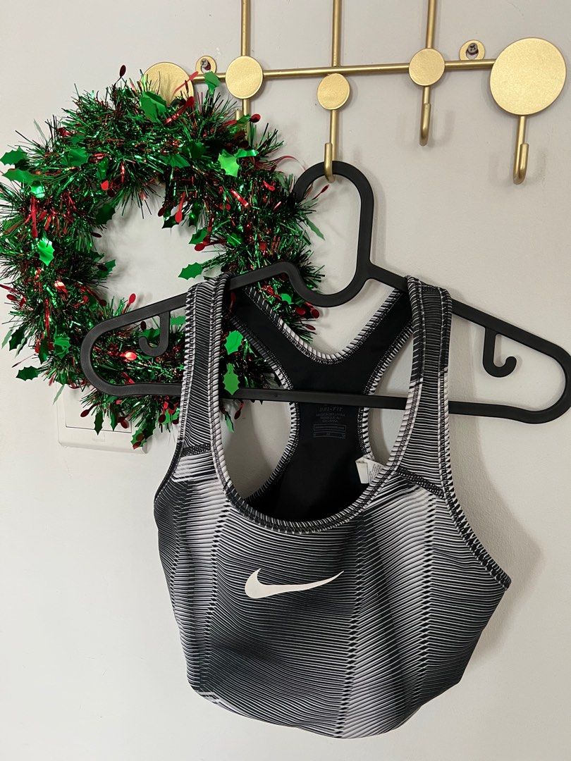 Nike Sports Bra Sale 🎉, Women's Fashion, Activewear on Carousell