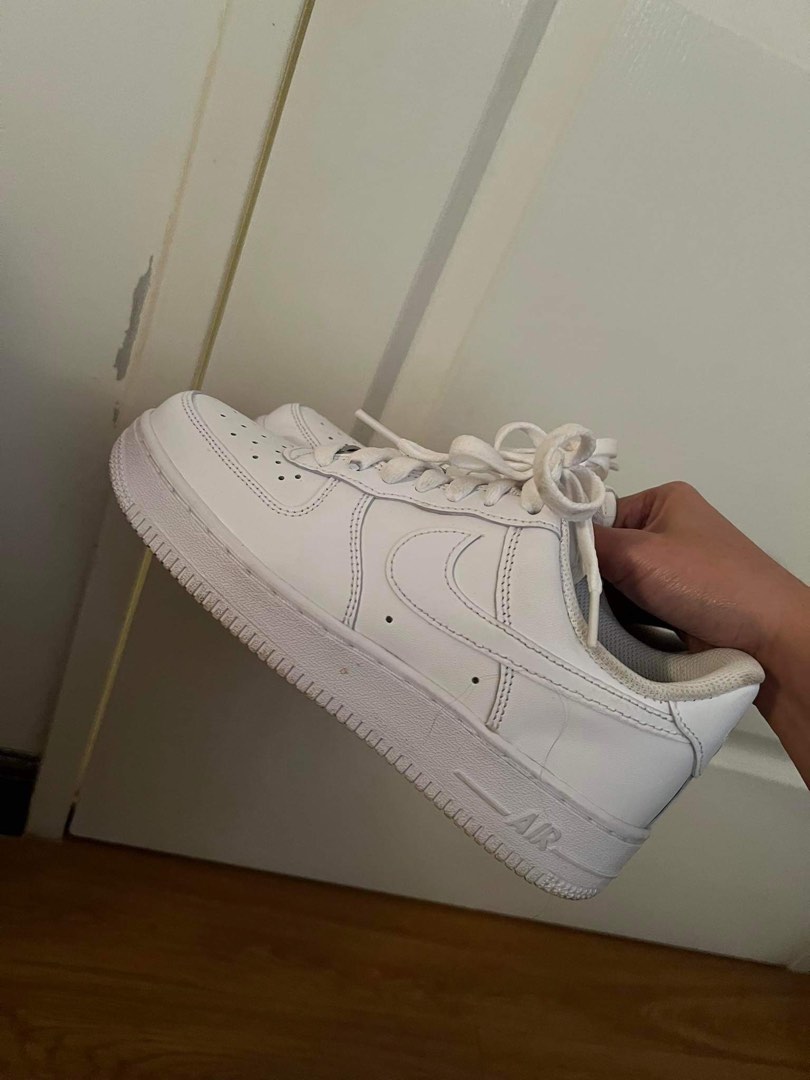 womens white af1