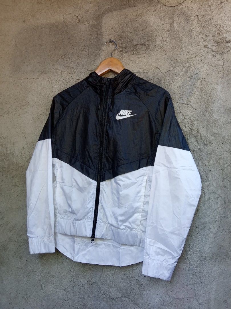 Nike two on sale tone windbreaker