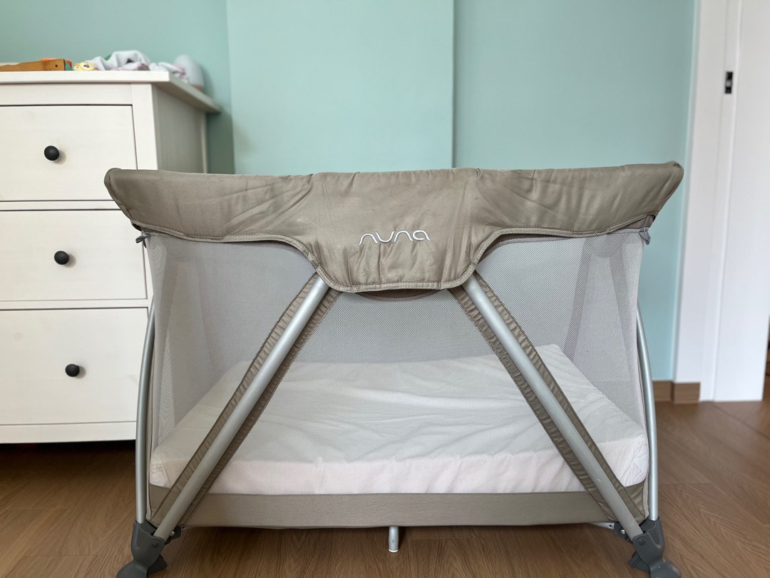 Nuna Sena Cot with and bag , Babies & Kids, Baby Nursery
