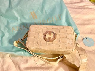 Off-white gummy jitney bag, Luxury, Bags & Wallets on Carousell