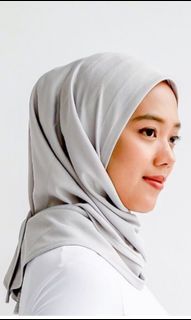 Olloum performance hijab