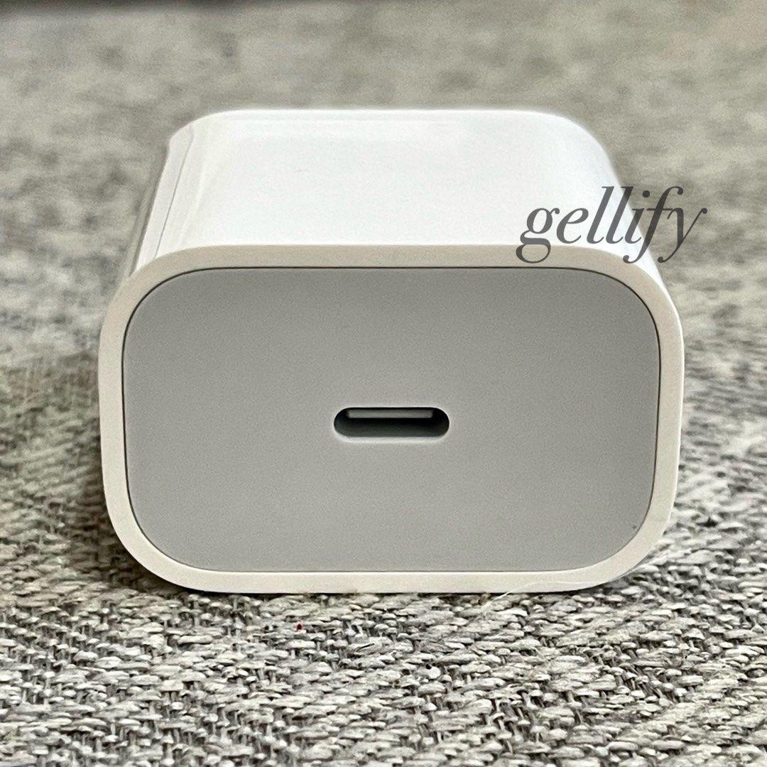 ORIGINAL Apple/iPhone/iPad 20W / 20 Watts USBC Power Adapter (Charging