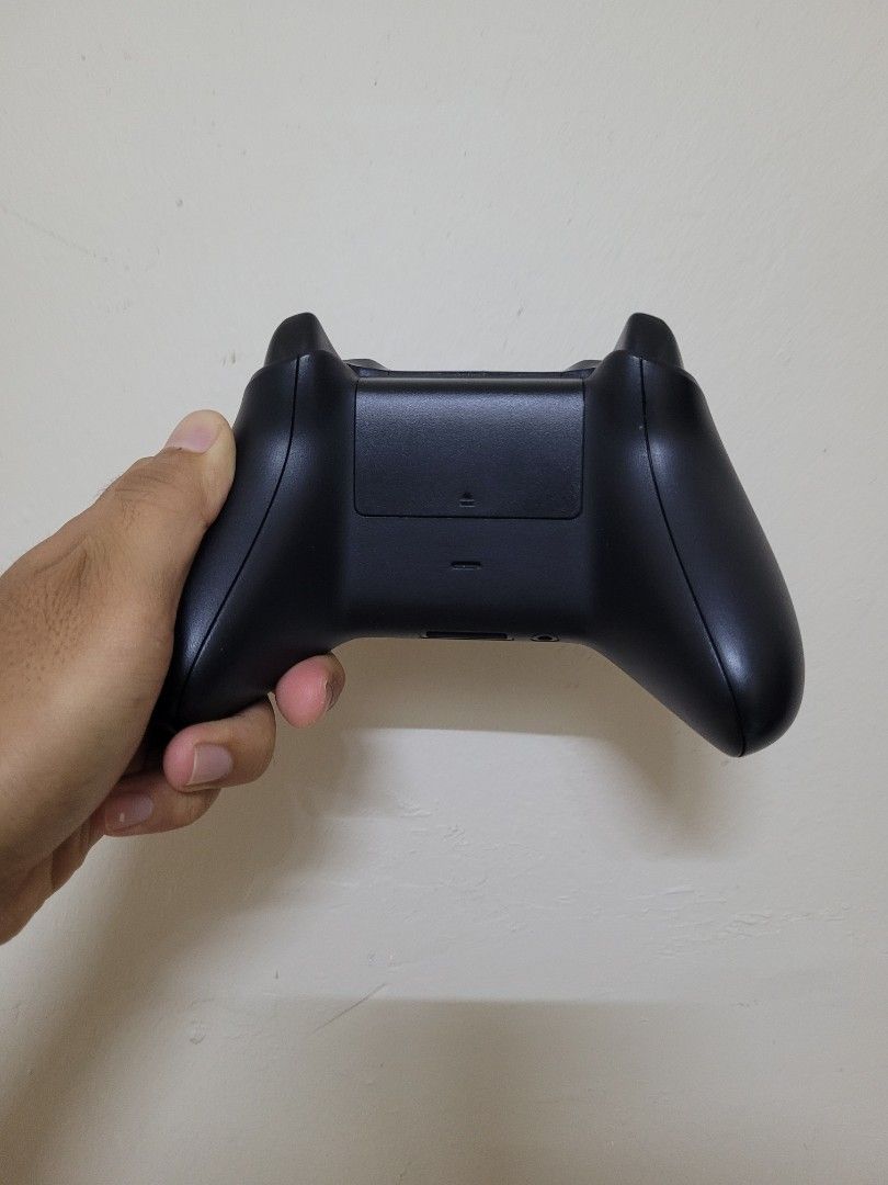 Original Xbox one controller(used), Video Gaming, Gaming Accessories