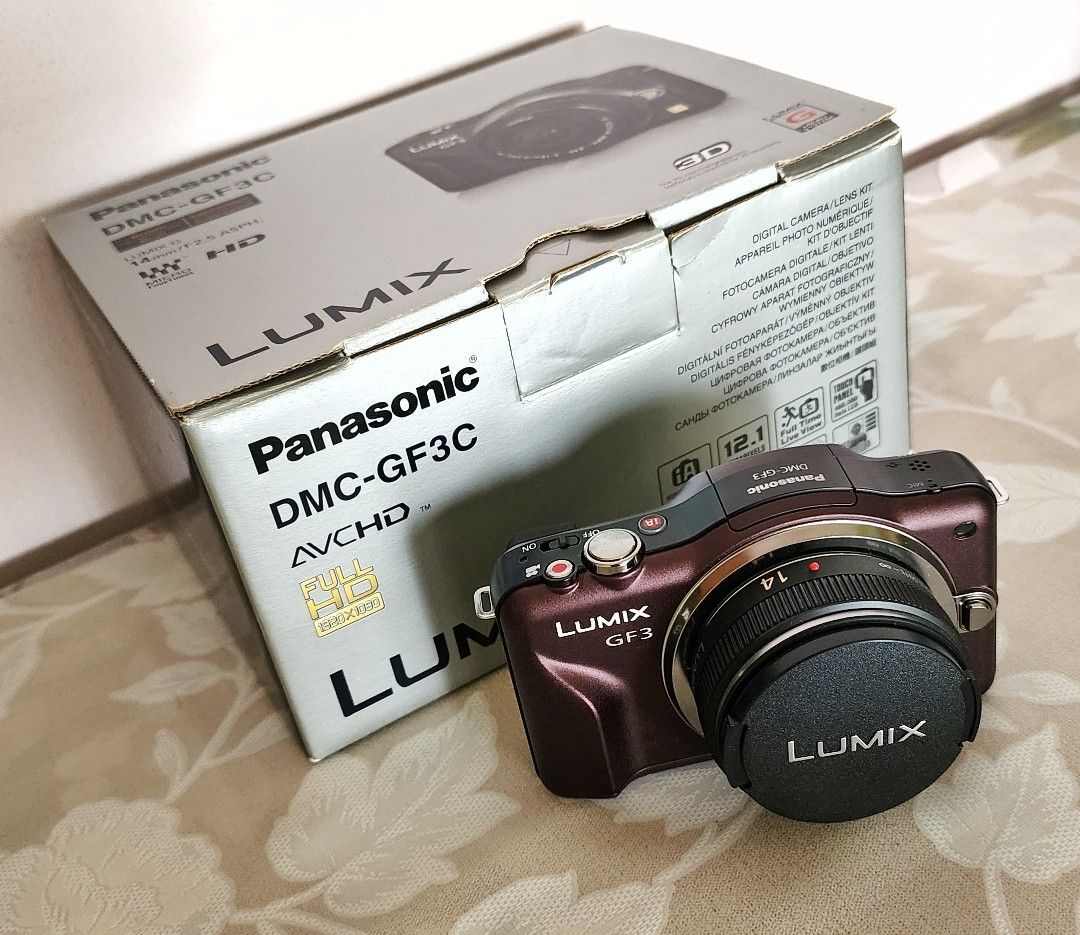 LUMIX DMC-GF3 & G14mm F2.5 H-H014