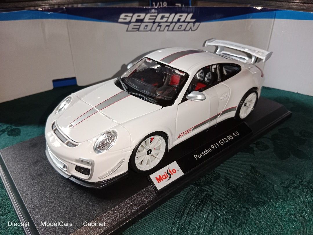 Maisto porsche 911 gt3 rs 4.0 sales