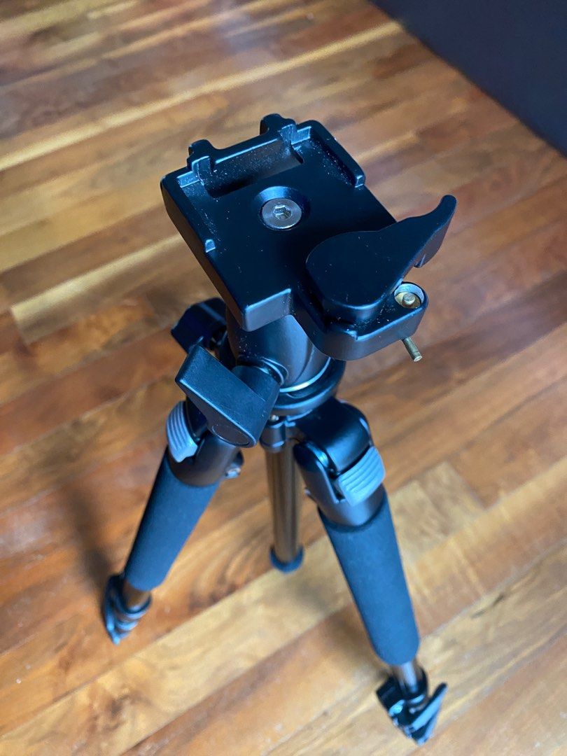 Professional camera tripod, Photography, Photography Accessories