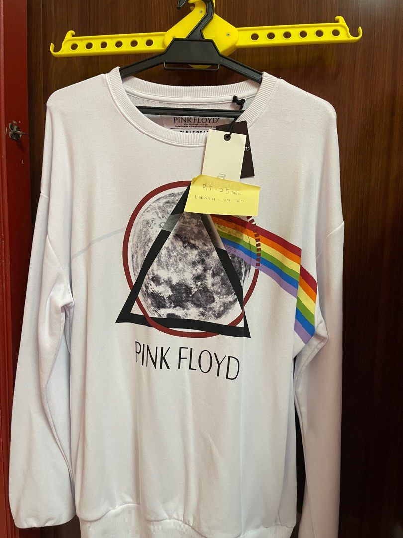 Pull Bear Pink Floyd sweatshirt Men s Fashion Tops Sets Tshirts Polo Shirts on Carousell