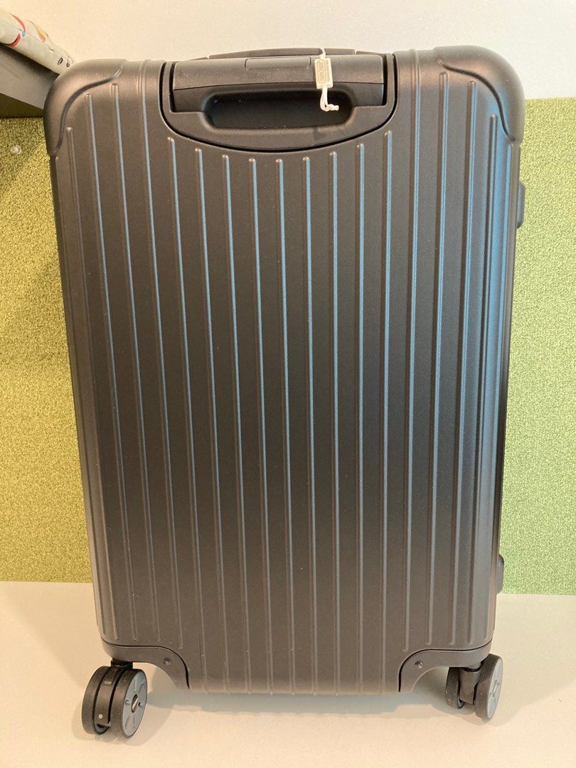 Rimowa 63l hotsell