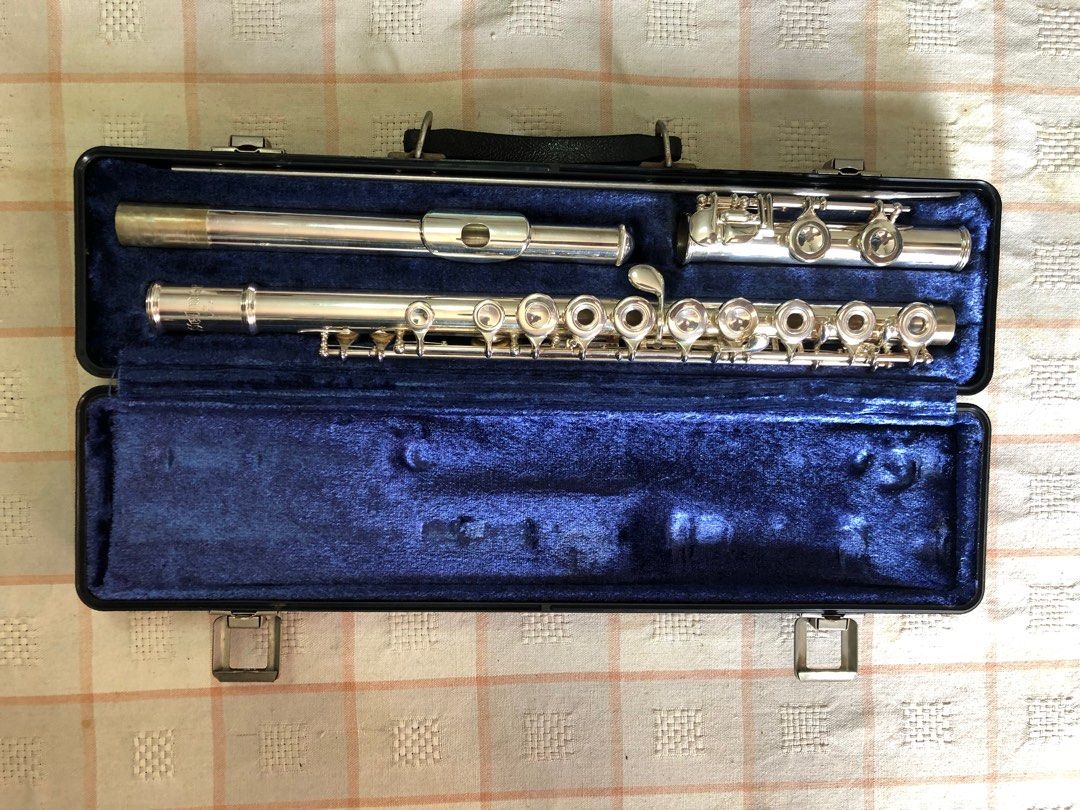 Selmer flute 1206, 16 openhole C foot, Hobbies & Toys, Music & Media