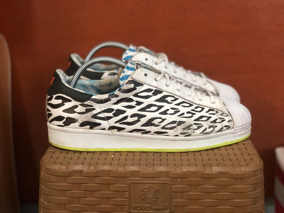 Sepatu Adidas Superstar 80 S World Cup