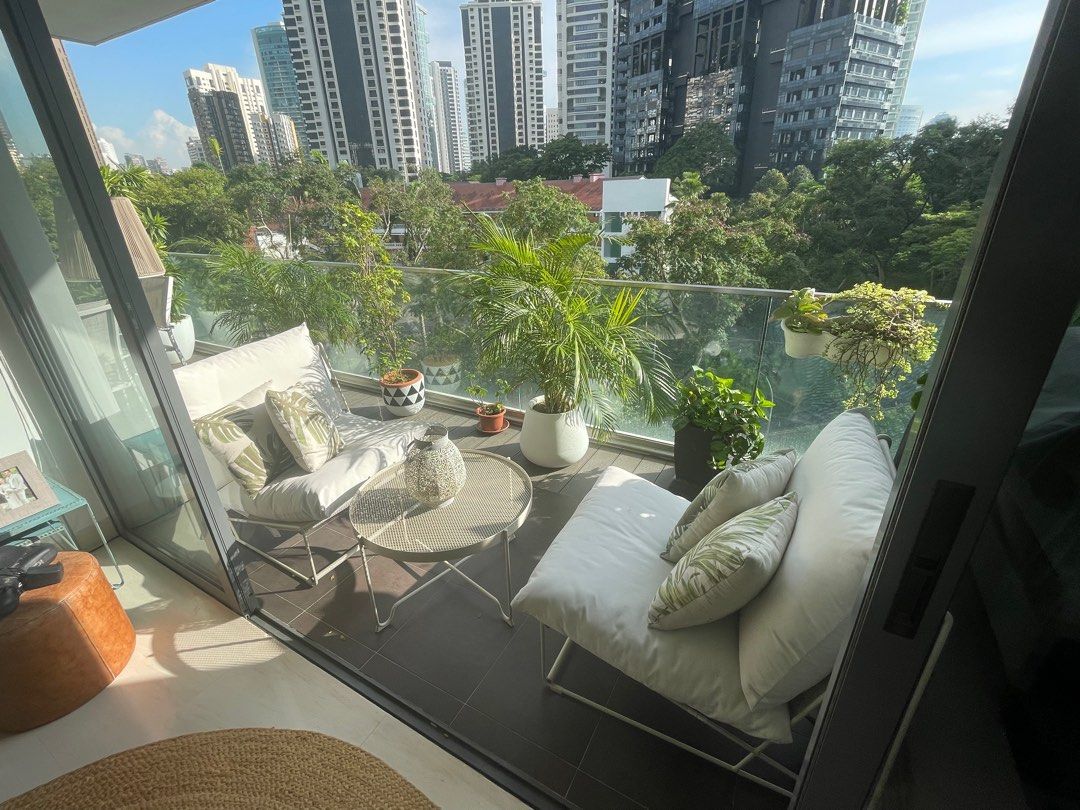 Set Havsten IKEA 2x armchair + table, Furniture & Home Living