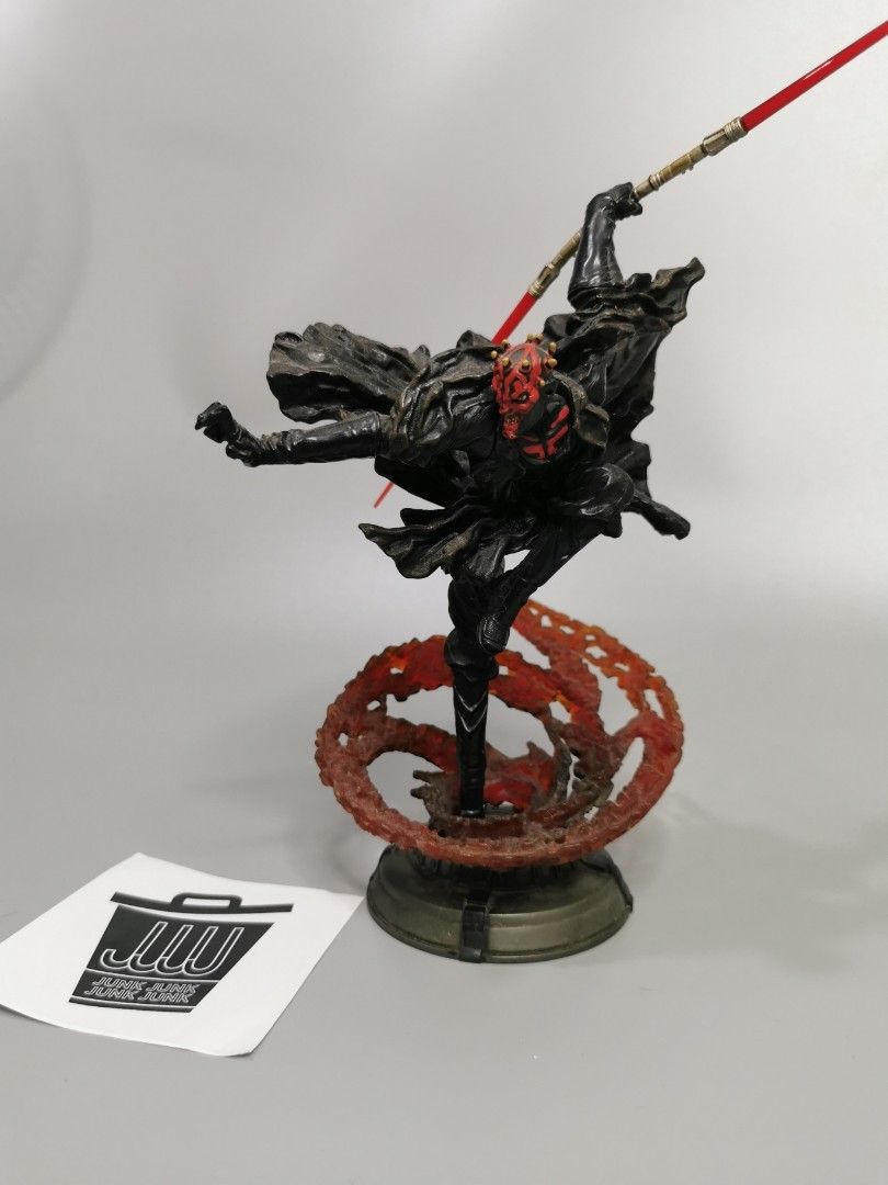 Darth maul unleashed hot sale figure