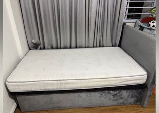 (Category: ) located in . Submitted by peggycml (Listing ID 1199265511, Image 1). Description: .