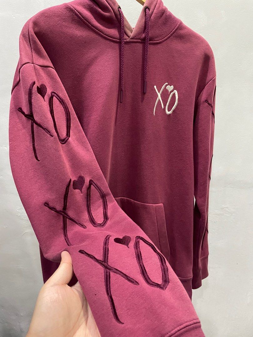The weeknd burgundy hot sale hoodie