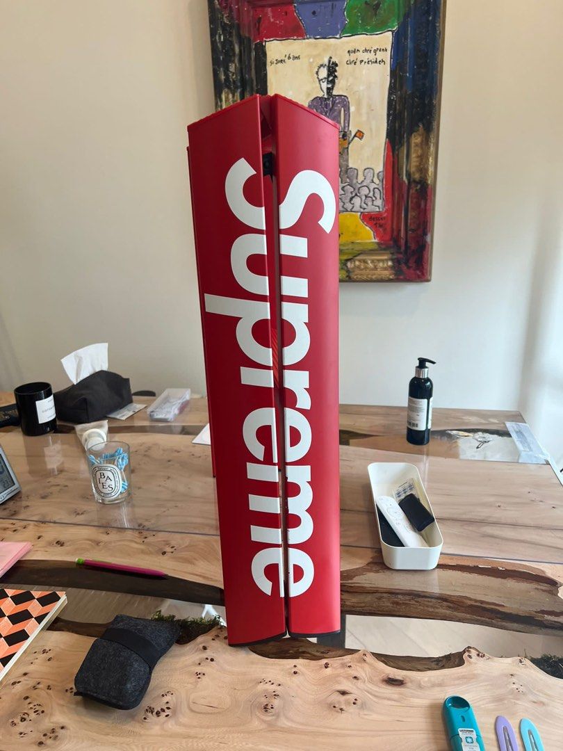 Supreme Lucano Step Ladder, 傢俬＆家居, 其他, 梯- Carousell