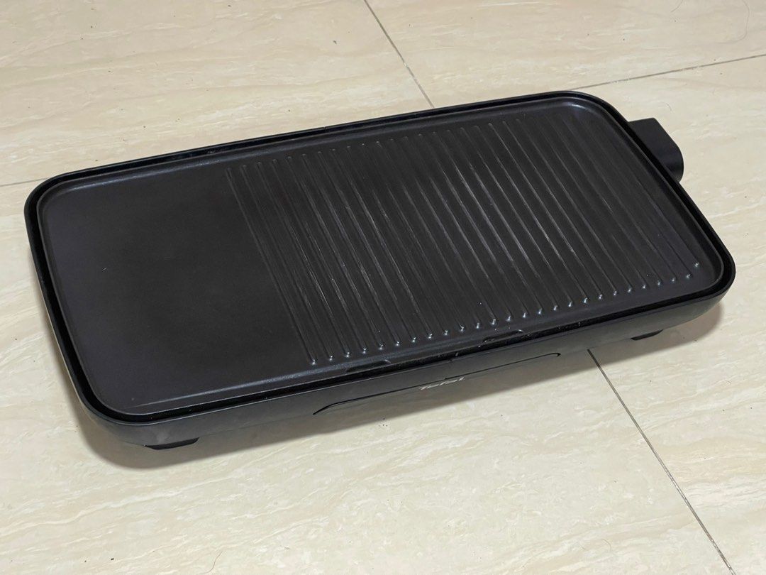 TEFAL MALAGA ELECTRIC GRIDDLE AND GRILL, TV & Home Appliances, Kitchen