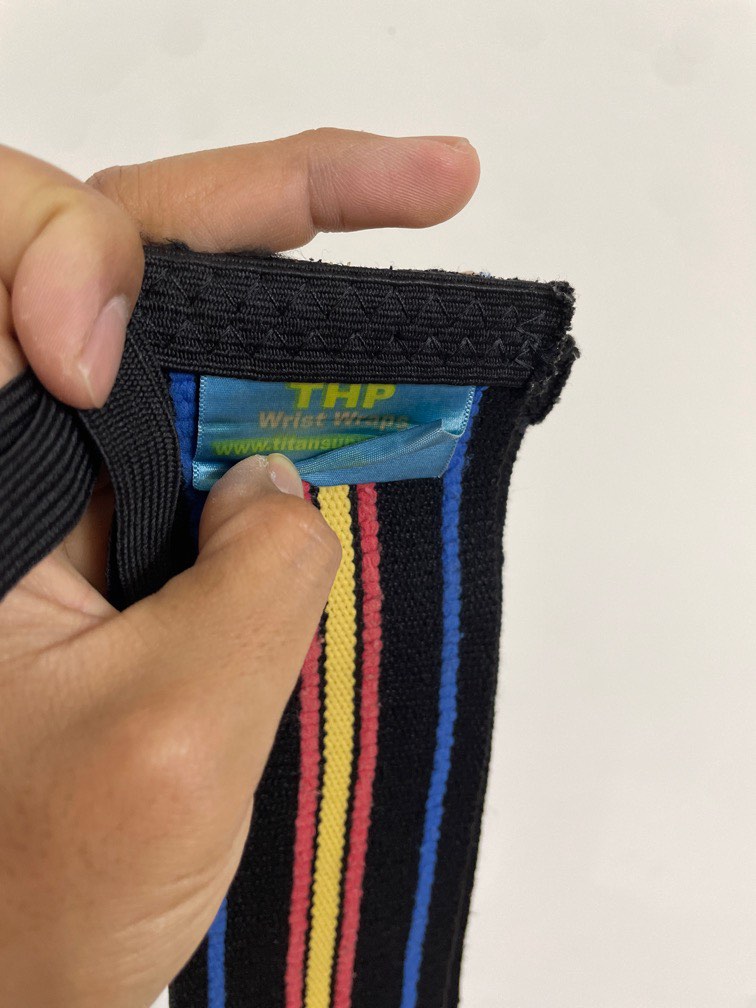 Titan THP Wrist Wraps 90cm IPF Powerlifting, Sports Equipment, Other Sports Equipment and