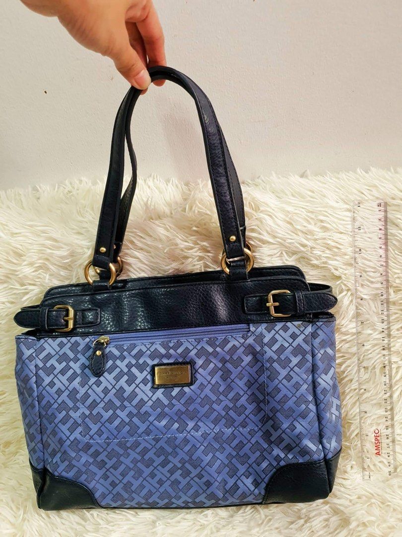 Tommy Hilfiger Shoulder Bag Original, Women's Fashion, Bags & Wallets