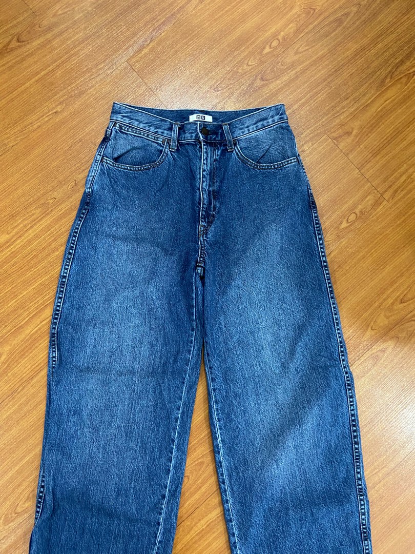 Uni Qlo high waisted mom jeans, Women's Fashion, Bottoms, Jeans on ...
