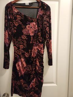 Velvet dress M size