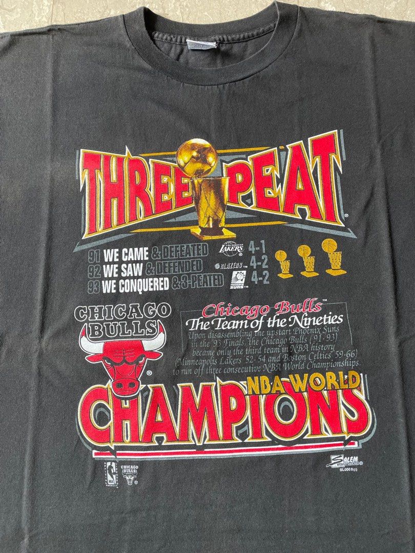 VTG 90s 1993 NBA Finals Chicago Bulls 3 Peat Champions Champs T Shirt Red  large
