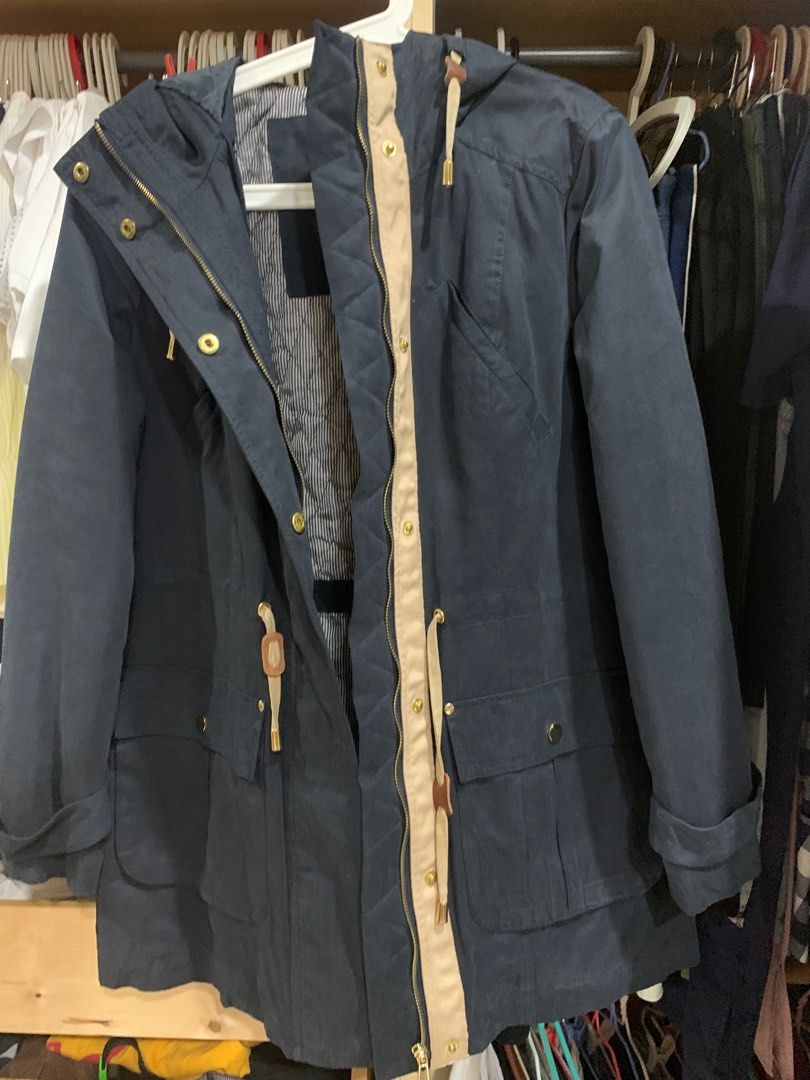 Winter Jacket (Category: Coats, Jackets and Outerwear) located in Singapore. Submitted by meipee (Listing ID 1199301019, Image 2). Description: Navy blue Zara Winter Jacket. Perfect condition. PTP is 50cm. Length of jacket is 78cn. I bought it for $169 previously. .