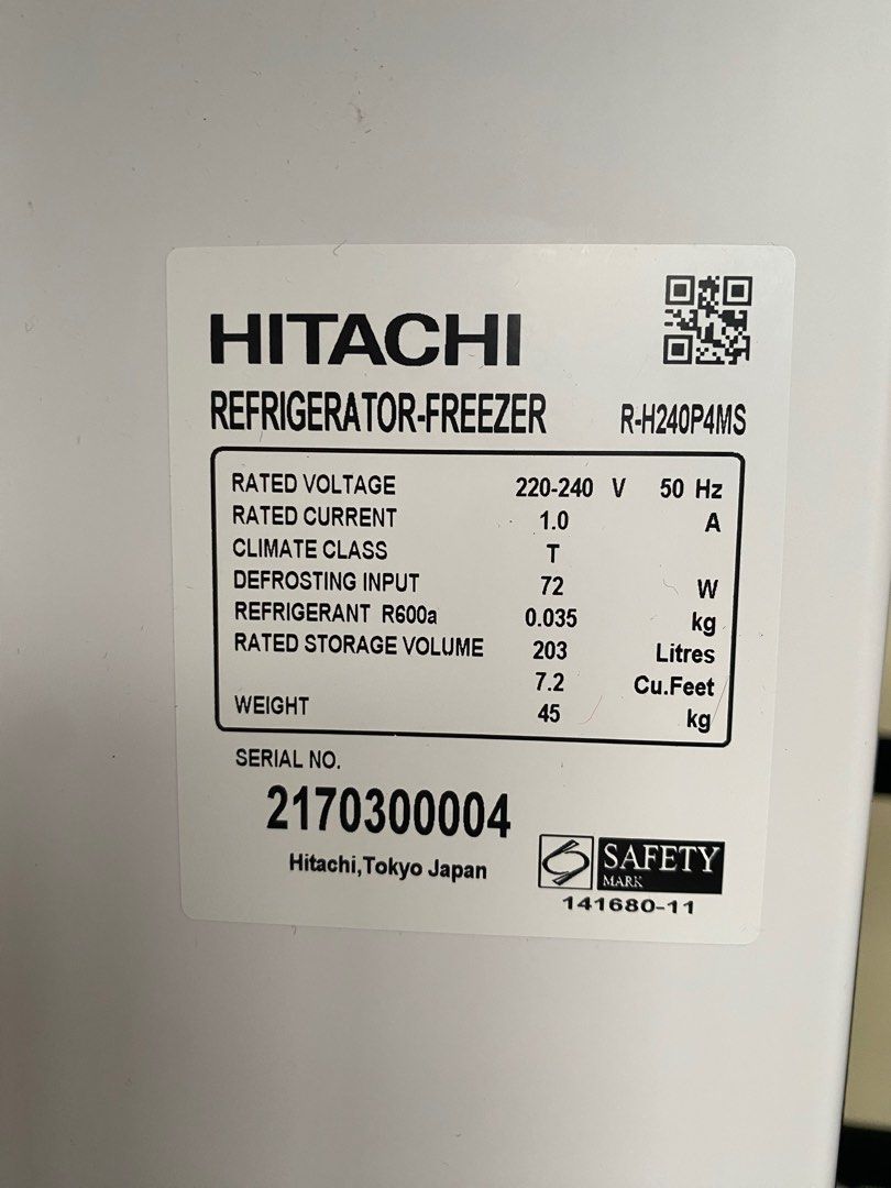 203 litre Hitachi Two door fridge, 5 year old, TV & Home Appliances