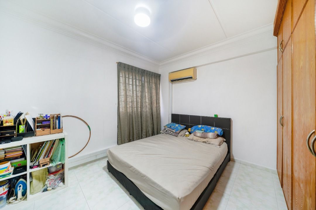 643 Jurong West Street 61, Property, For Sale, HDB on Carousell