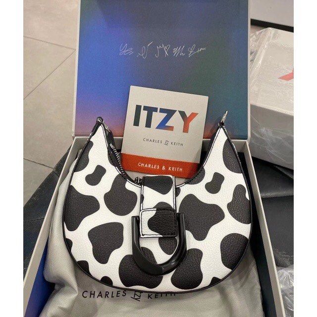 itzy x charles & keith bag, Women's Fashion, Bags & Wallets, Cross-body  Bags on Carousell