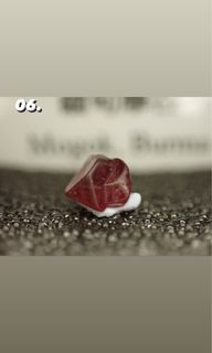 Mineral Specimen - Spinel Spinel Mogok, Burma Specimen Box Small Ornament (Box Size: 35x35mm)64202681101825110