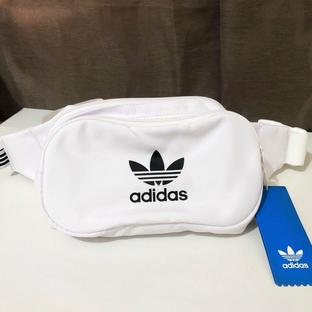 Adidas essential store belt bag