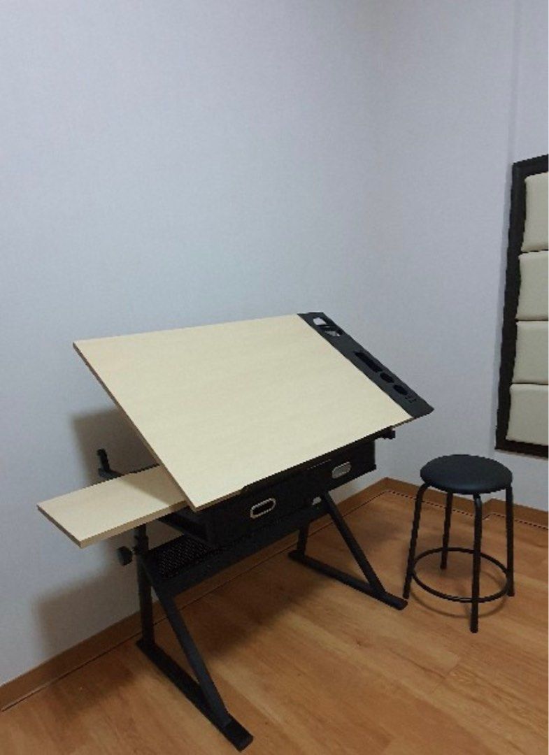 Adjustable drafting/drawing table, Furniture & Home Living, Office