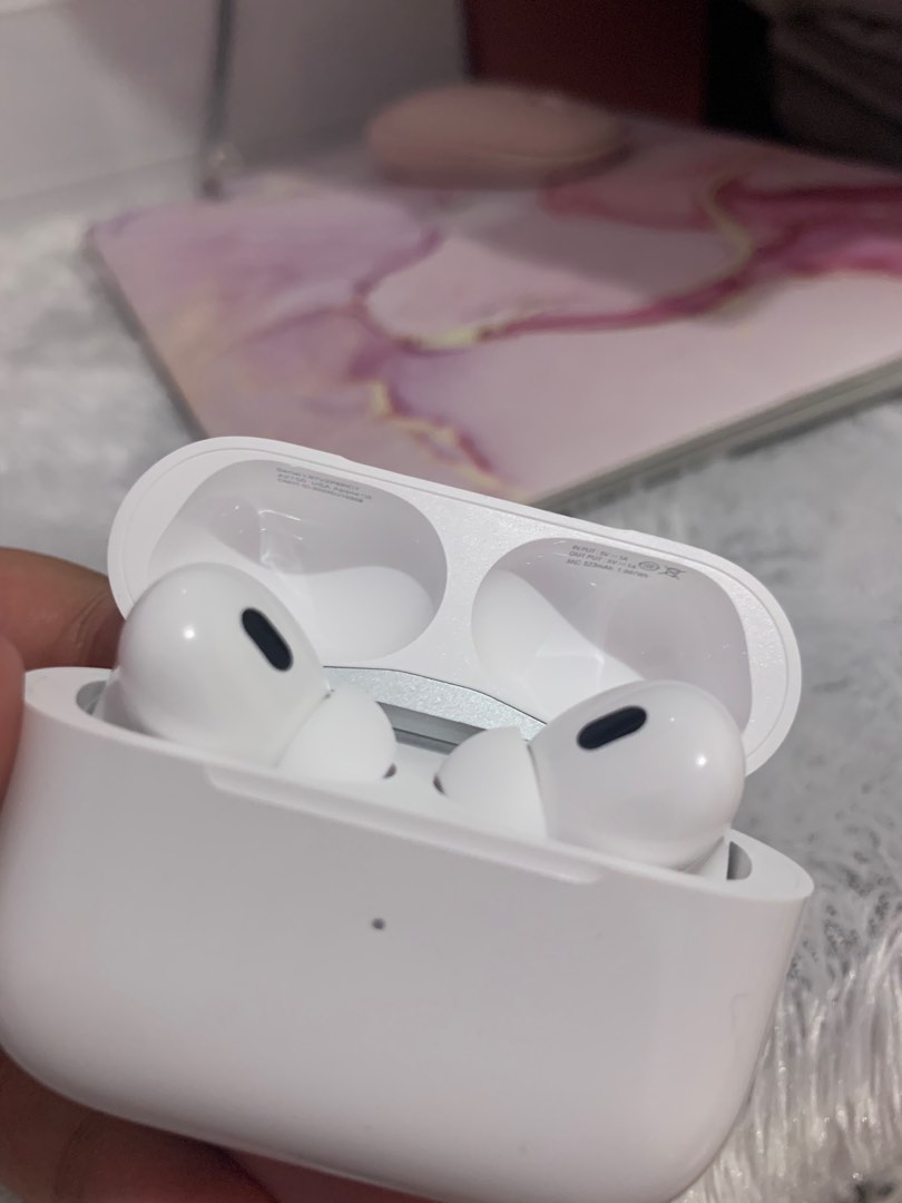Harga airpods gen 2 hot sale second