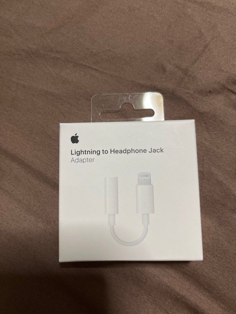 Apple lightening to headphone jack adaptor, Computers & Tech, Parts