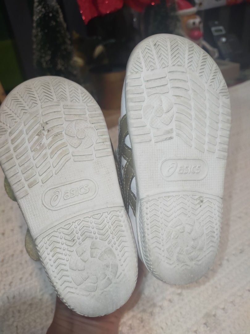 Asics Baby Shoes, cm13, Babies & Kids, Babies & Kids Fashion on Carousell