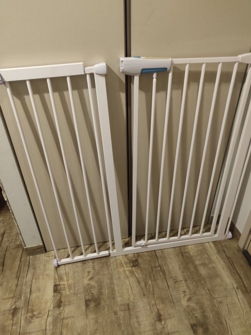 Baby Safety Gate, Babies & Kids, Infant Playtime on Carousell